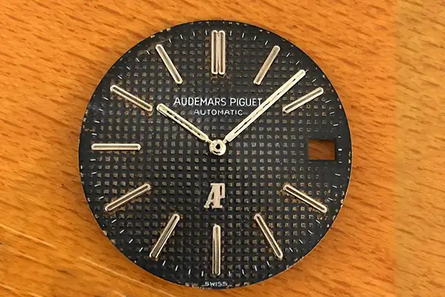 Cadran Audemars Piguet Royal Oak réf 5402 avant restauration