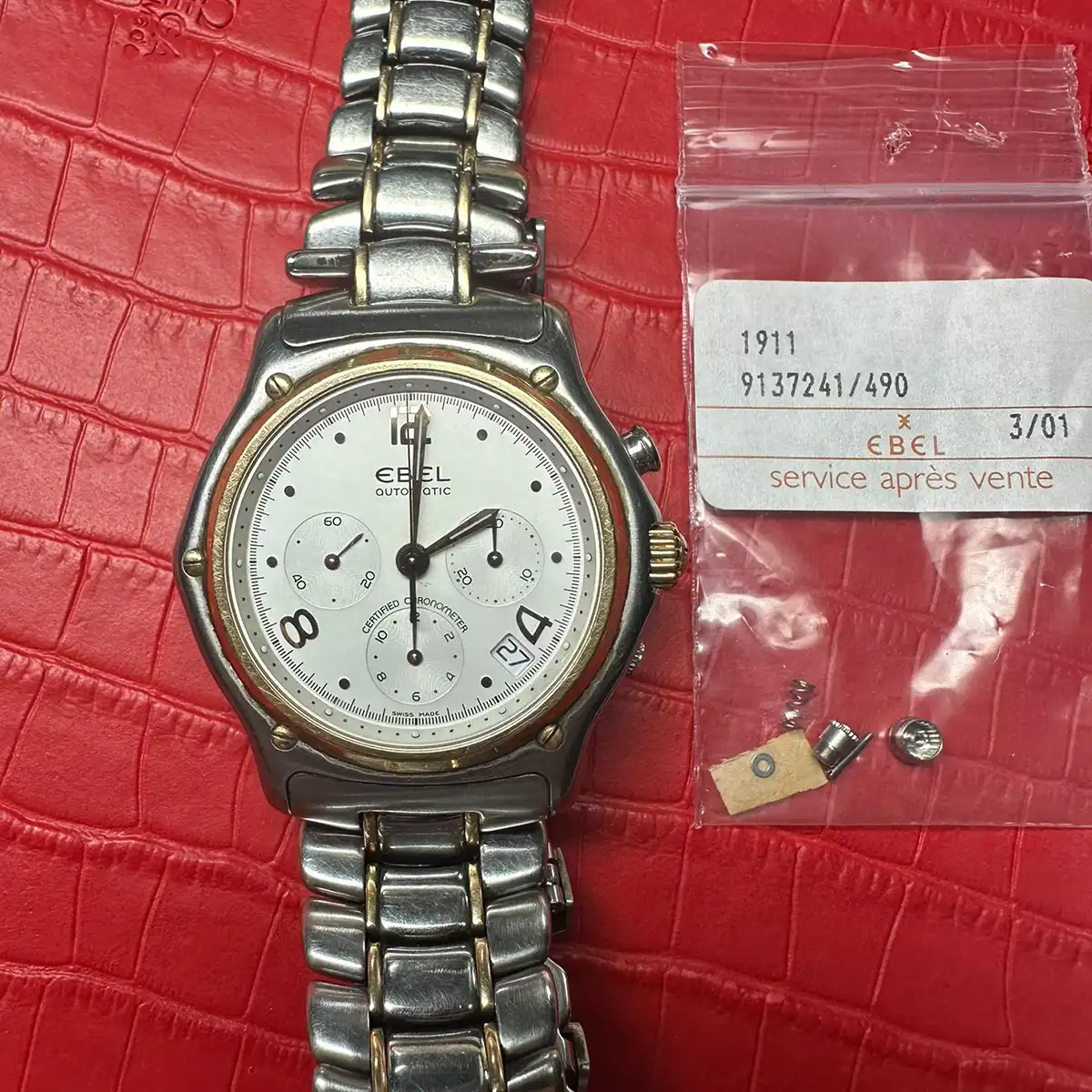 Montre Ebel 1911 – Service après-vente avec pièces d’origine Montre Ebel 1911 avec composants d’origine remplacés – service après-vente
