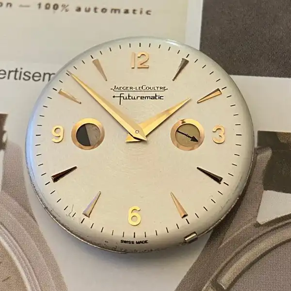 Cadran Jaeger-LeCoultre Futurematic en restauration Cadran Jaeger-LeCoultre Futurematic en restauration