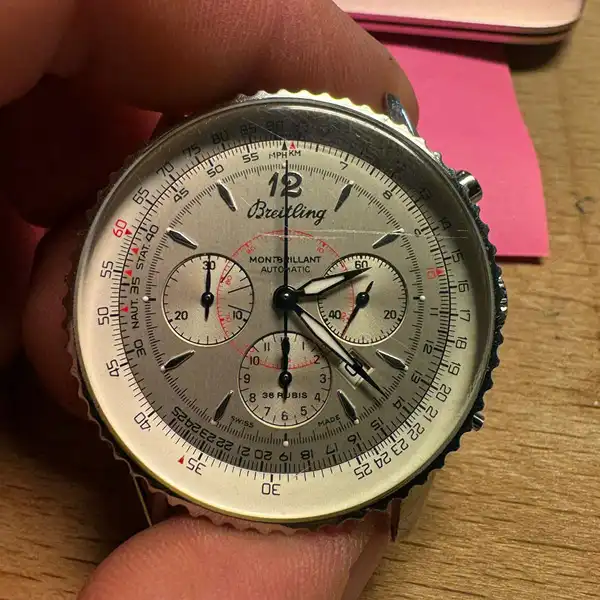 Breitling Montbrillant Automatic – en cours de révision Breitling Montbrillant Automatic révisée