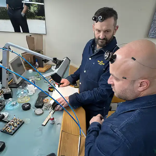 Marino Raisoni et Costya Vigneri au sein de The Watch Lab Genève