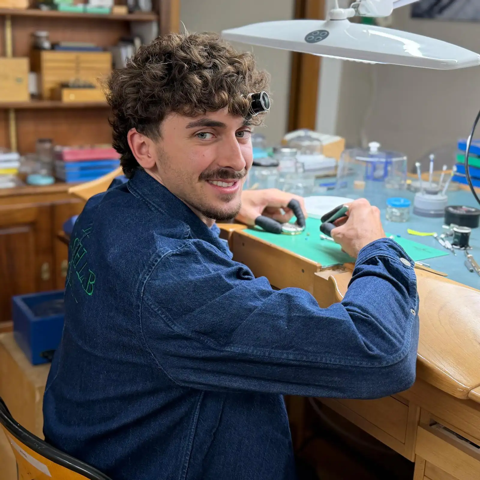 Kilian Terrier, horloger spécialisé dans les montres modernes chez The Watch Lab Genève
